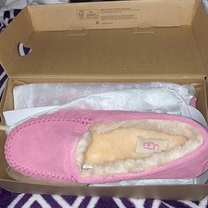 UGG plush slippers